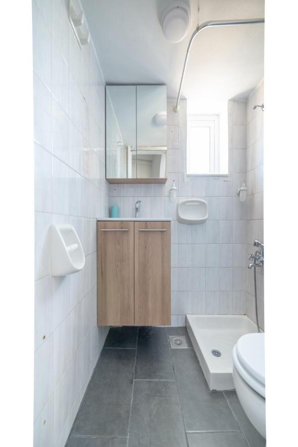 Penthouse Studio In Centre With Seaview Iraklio Exterior foto